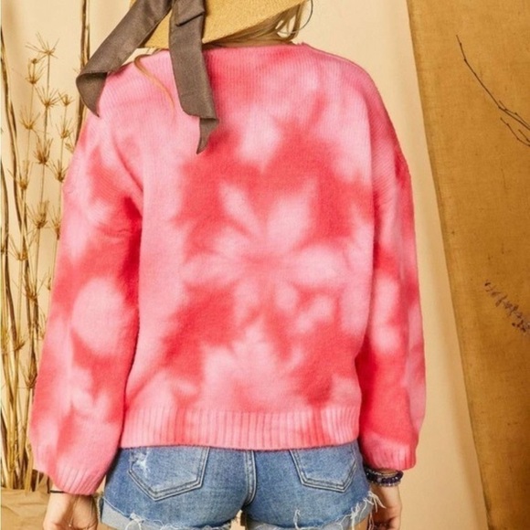 💗 PINK TIEDYE LONG SLEEVE V-NECK
SWEATER - Picture 5 of 5